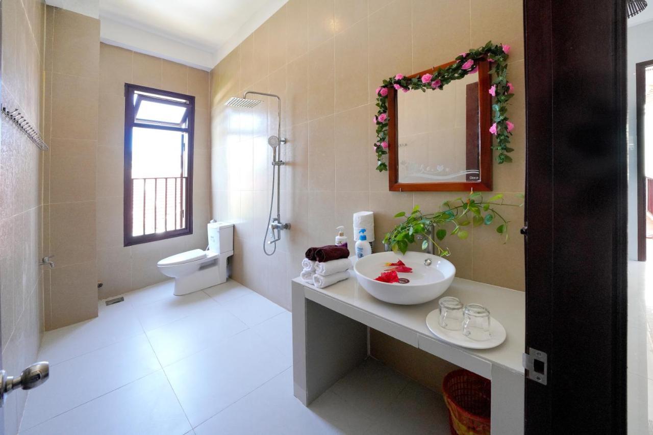 Pink Beach Homestay Хойан Экстерьер фото