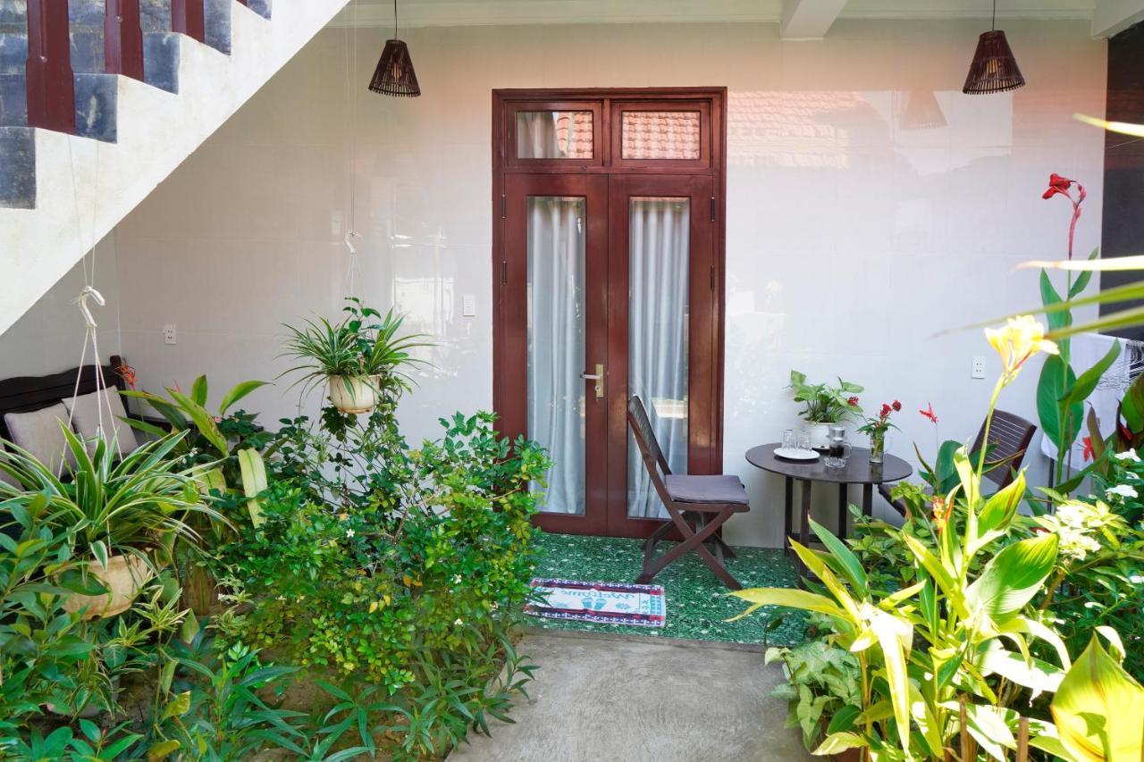 Pink Beach Homestay Хойан Экстерьер фото
