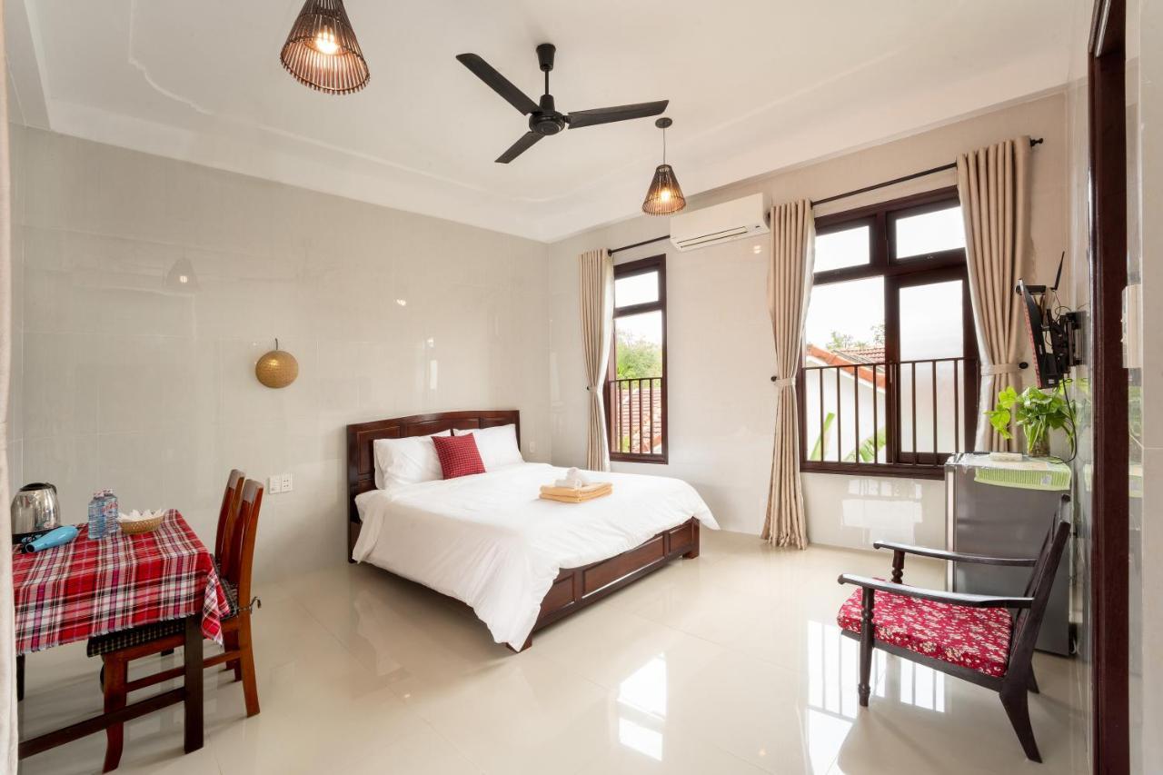 Pink Beach Homestay Хойан Экстерьер фото