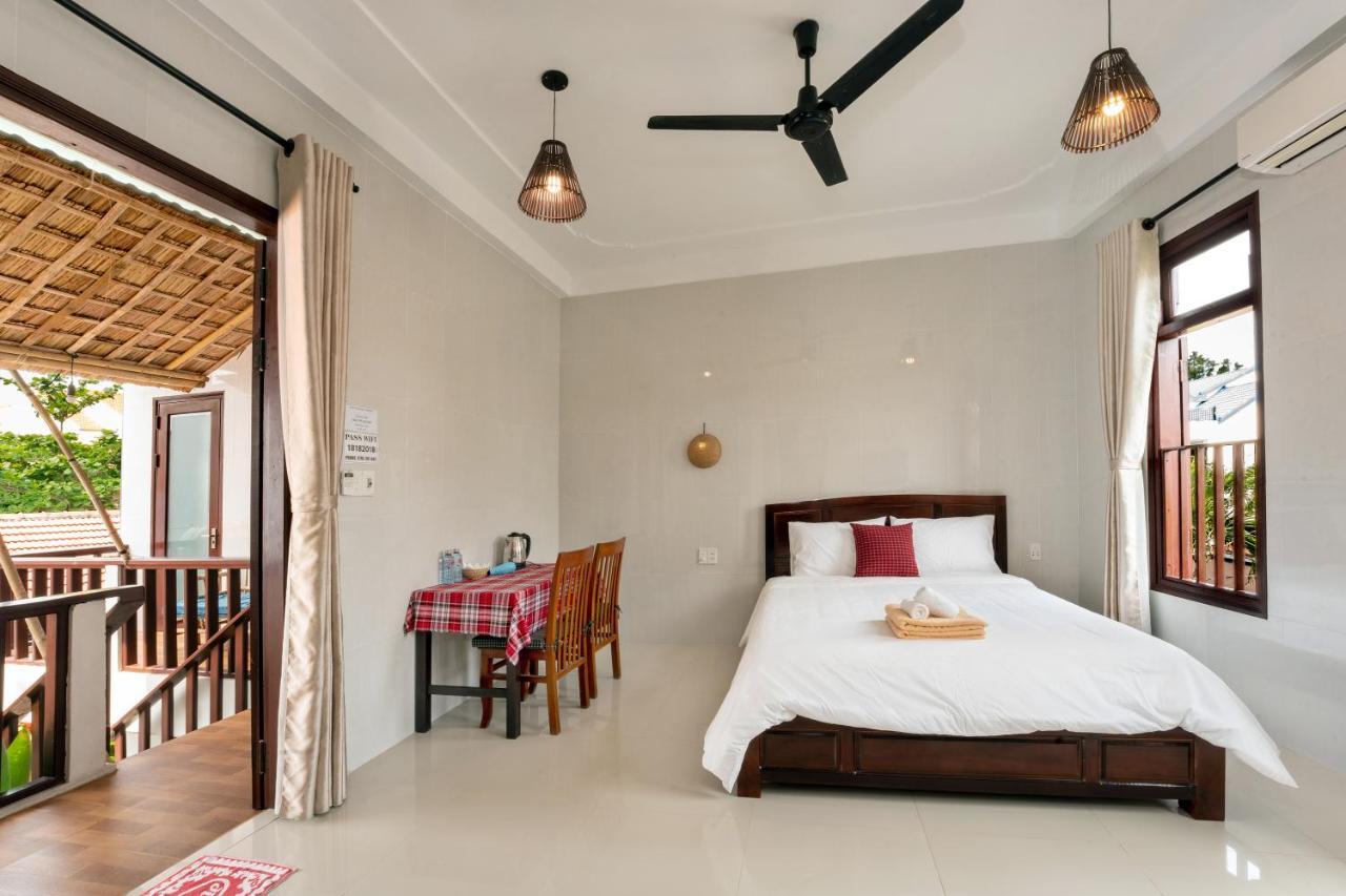Pink Beach Homestay Хойан Экстерьер фото