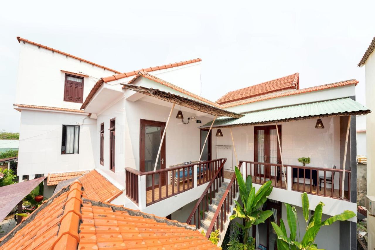 Pink Beach Homestay Хойан Экстерьер фото